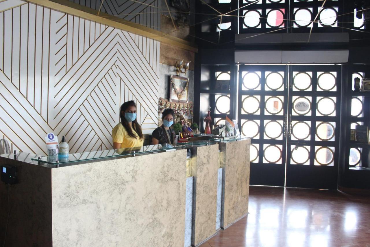 Hotel K3 Club Residency Jhānsi Zewnętrze zdjęcie
