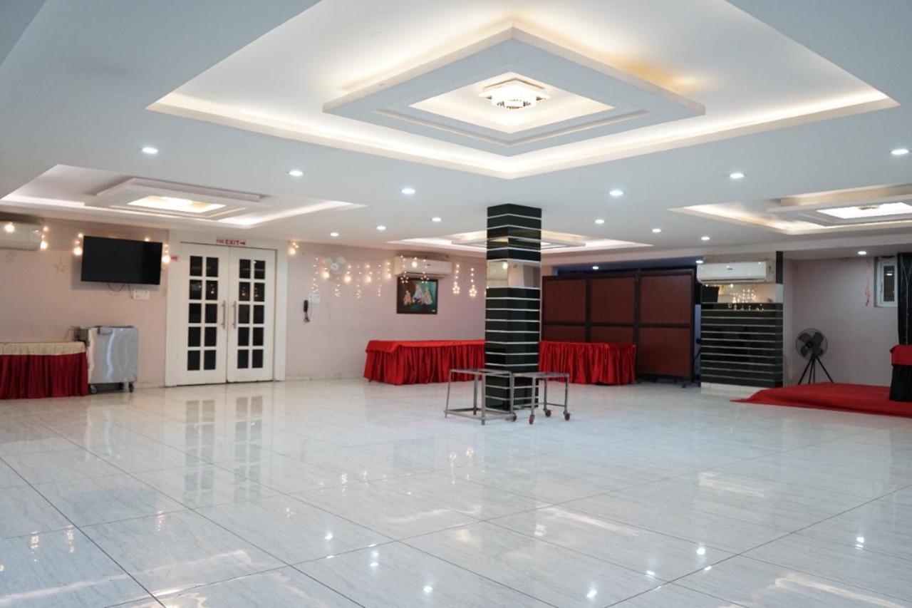 Hotel K3 Club Residency Jhānsi Zewnętrze zdjęcie
