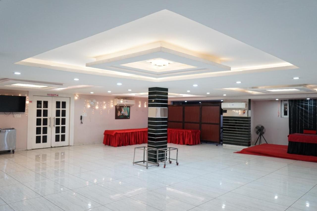 Hotel K3 Club Residency Jhānsi Zewnętrze zdjęcie