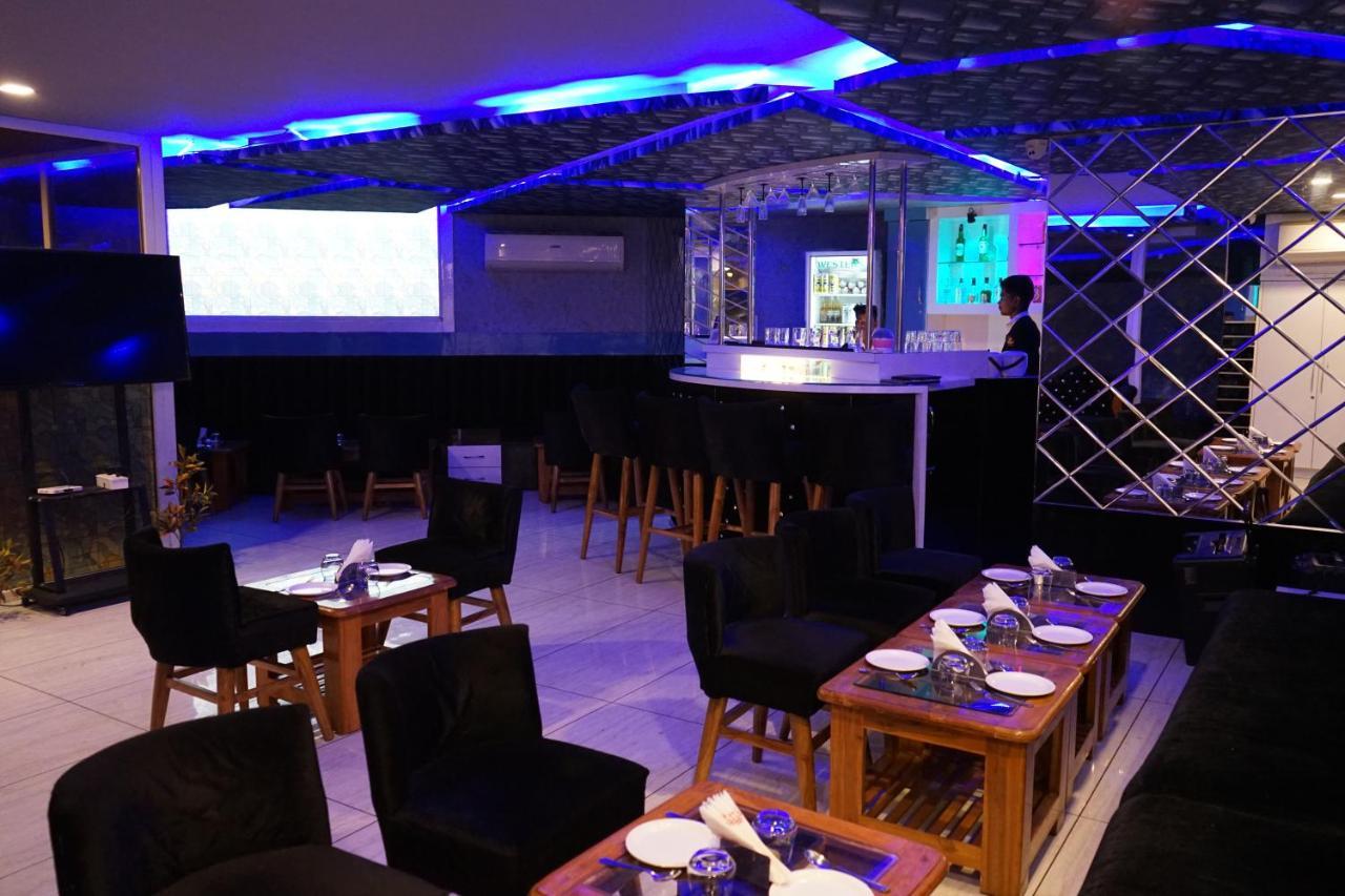 Hotel K3 Club Residency Jhānsi Zewnętrze zdjęcie